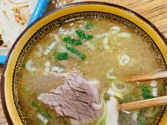 招牌牛肉汤-兄弟俩老李家牛肉汤(总店)
