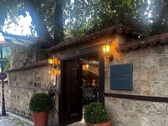 -Seraser Fine Dining Restaurant