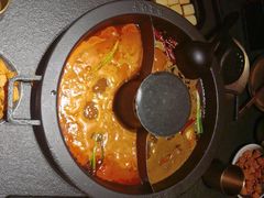 -晓宇重庆火锅(西安荟聚店)