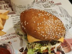 -The Habit Burger Grill 哈比特汉堡(复兴soho店)
