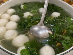 菊叶鱼丸汤-丁老爷子苏香圆
