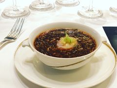 珍宝带子酸辣汤-金轩中餐厅 Jin Xuan(浦东丽思卡尔顿酒店)