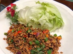 香辣打抛炒猪肉-苏梅花园(群星城店)