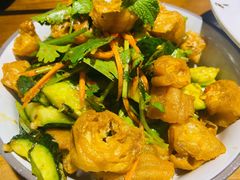 油条拍黄瓜-觅山云南菜(泊富ICITY店)