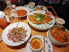 -一坐一忘云南菜(嘉里中心店)