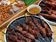 -记忆串城·东北烧烤·小龙虾·大型团建(南油店)