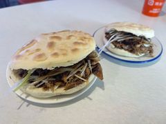 -烤鸭肉夹馍鸭汤店