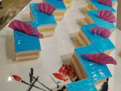 提拉米苏-银鲨海鲜烤肉火锅自助餐厅(五星店)