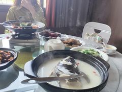 -万佛湖许老大铁锅鱼(黑金冠店)