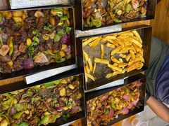 -老东镇啤酒屋海鲜加工·蒸汽海鲜·海鲜烧烤(台东店)