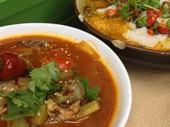 酸菜鱼-做了不起的80后