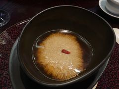 上汤炖菊花-萬國春·中菜馆(颐和公馆店)