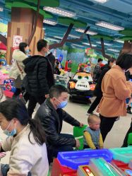 -莫莉幻想儿童乐园(武汉保利广场店)