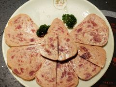 梅林午餐肉-一斗火锅·招财羊毛肚(泰吉滨江店)