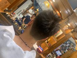 -贝勒爷专业男发