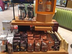 零售区-星巴克(东莞塘厦万科生活广场店)