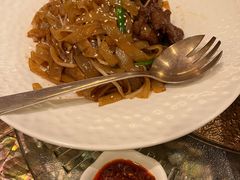 干炒牛河-阳澄湖费尔蒙酒店颐丰阁中餐厅(马鞍山西路店)