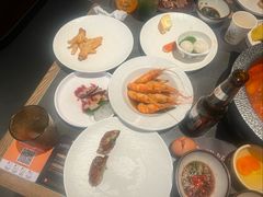 -牛YO寿喜烧·铁板烧和牛火锅自助(市府恒隆店)