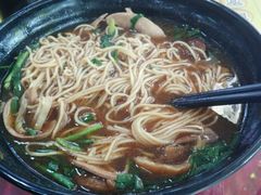 -镇南锅盖面馆(解放路店)