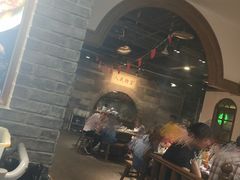 -红九格老火锅(三峡广场店)