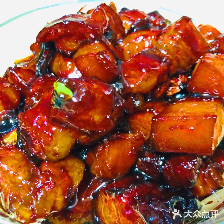 没有熬糖色的红烧肉没有灵魂，好的么！