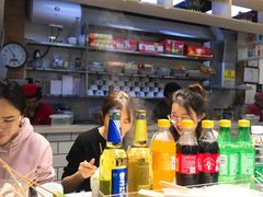 -百品聚旋转火锅(万德庄店)