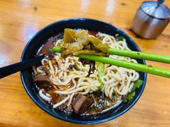 -志权牛肉面(灵山路店)