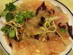 -鹤乡东北菜(崮山路店)