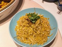 -八府香鸭·啫啫煲(华山路店)