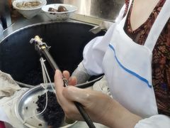 -芳婆糕团店(王府大街店)