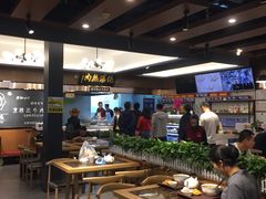 大堂-京穆兰兰州牛肉面·清真(西客站店)
