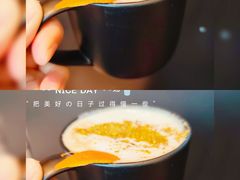 -星巴克臻选(上海合生汇1F店)