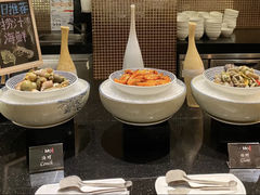 -上海西藏大厦万怡自助餐厅(徐汇店)