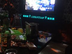 -乐翻天量贩式KTV(聚丰园路店)