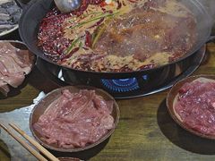 -黄潇洒老火锅(九眼桥宏济巷店)