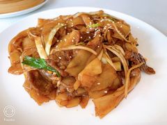 干炒牛肉河粉-铭家点心(秦岭路店)