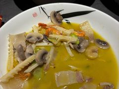 -吴越荣记苏州菜·松鼠桂鱼100%活鱼现做(斜塘老街店)