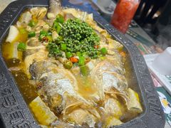 -马有鱼·馕坑烤全鱼(跃进街店)