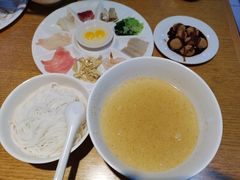 -建新园过桥米线(云纺店)