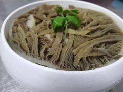 -瓜西西重庆火锅(花溪店)