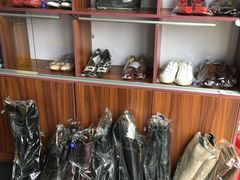 -翰皇直营洗衣洗鞋(望京鹿港店)