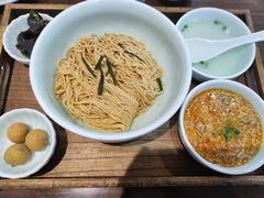 -蟹上黄·蟹黄面·江南糖水(人民广场店)