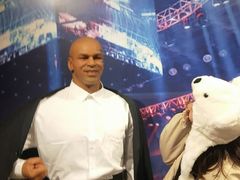 -多彩贵州城极地海洋世界