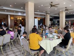 -鹏城人家海鲜酒家·23年老字号(较场尾店)