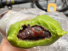 豆沙青团-沈大成(南京东路店)