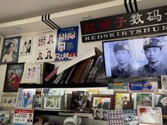 -红裙子照相馆(曹安路轻纺市场店)