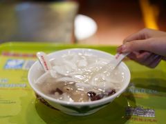 -海口骑楼小吃街