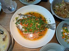 -蜜桃餐厅·伴山(湖滨商业街店)