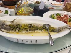 -万龙洲海鲜(大兴绿地缤纷城店)