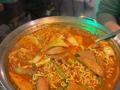 -富乐满韩国正宗炸鸡韩国料理(虹泉路店)